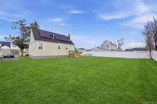 12 S Prospect St, Copiague, NY 11726 - Photo 27