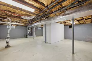 12 S Prospect St, Copiague, NY 11726 - Photo 25