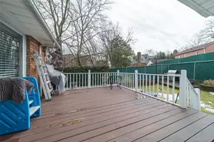 86-34 Francis Lewis Blvd, Holliswood, NY 11432 - Photo 35