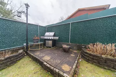 86-34 Francis Lewis Boulevard, Hollis, NY 11432 - Photo 41