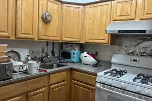 140-40 34th Ave, Flushing, NY 11354 - Photo 7