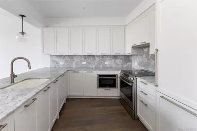 107-06 Queens Boulevard #8H, Forest Hills, NY 11375 - Photo 7