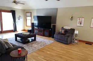 98 Fawn Ln E, South Setauket, NY 11720 - Photo 15