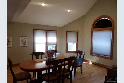 98 Fawn Lane E, South Setauket, NY 11720 - Photo 7