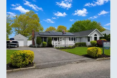 98 Fawn Lane E, South Setauket, NY 11720 - Photo 3