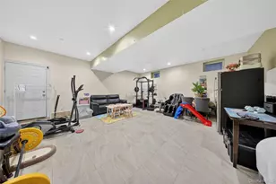 151-23 26th Ave, Flushing, NY 11354 - Photo 33