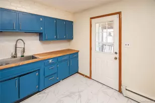 18 Russo Dr, Newburgh, NY 12550 - Photo 7