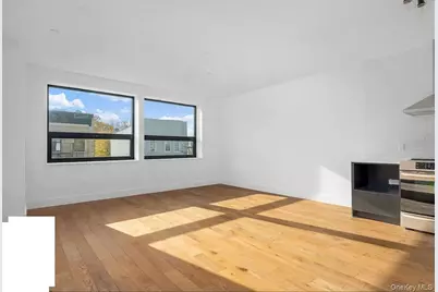 499 Evergreen Avenue #2B, Brooklyn, NY 11221 - Photo 3