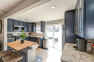 178 Spur Dr S, Bay Shore, NY 11706 - Photo 7