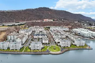 3 Harbor Pointe Dr, Haverstraw, NY 10927 - Photo 41