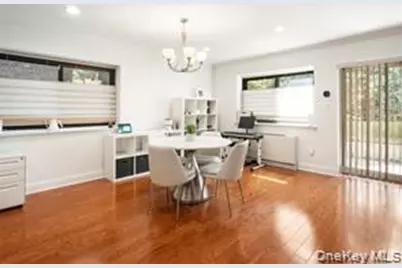 21 Canterbury Road #6, Great Neck, NY 11021 - Photo 13