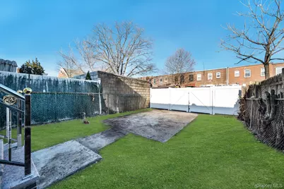 114-23 200th Street, Saint Albans, NY 11412 - Photo 25