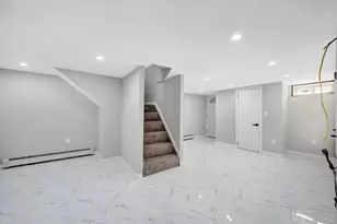 114-23 200th St, Saint Albans, NY 11412 - Photo 21