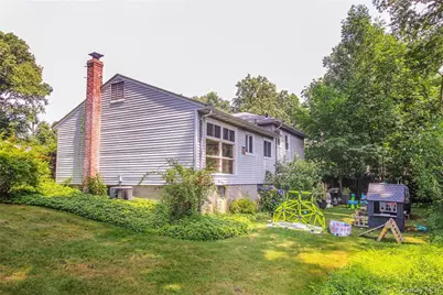 238 Rosehill Avenue, New Rochelle, NY 10804 - Photo 21