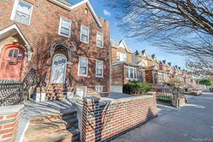 25-45 98th St, East Elmhurst, NY 11369 - Photo 3