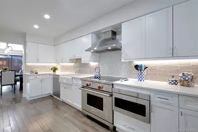 40 Cricket Club Drive, Roslyn, NY 11576 - Photo 1