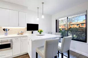 40 Cricket Club Dr, Roslyn, NY 11576 - Photo 3