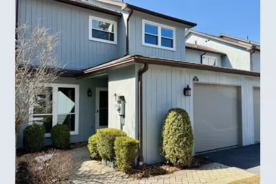 14 Pond Drive E, Rhinebeck, NY 12572 - Photo 1