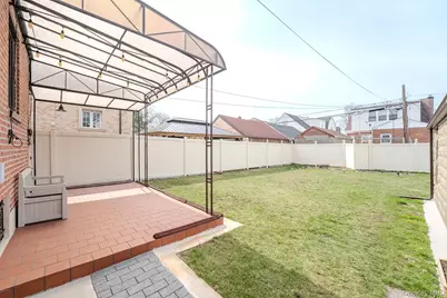 69-14 179th Street, Fresh Meadows, NY 11365 - Photo 13