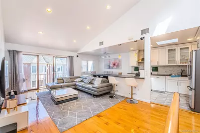 12012 Riviera Court #20B, College Point, NY 11356 - Photo 7