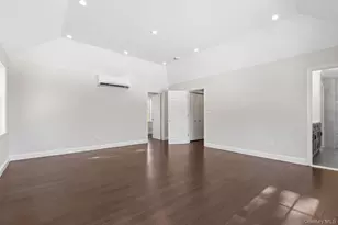 91 Worthington Rd, White Plains, NY 10607 - Photo 21