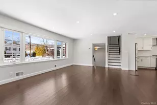 91 Worthington Rd, White Plains, NY 10607 - Photo 17