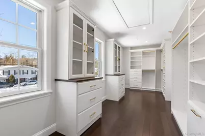 91 Worthington Road, White Plains, NY 10607 - Photo 25