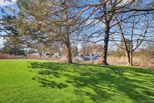 13 Timberline Dr, Poughkeepsie, NY 12603 - Photo 39