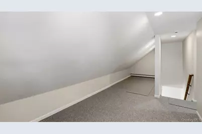 189 Trouville Road, Copiague, NY 11726 - Photo 15