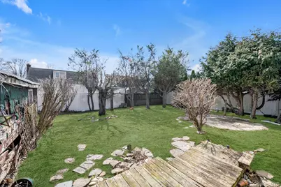 54 Garfield Place, East Northport, NY 11731 - Photo 21