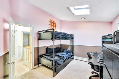 80 Parkway Boulevard, Ronkonkoma, NY 11779 - Photo 17