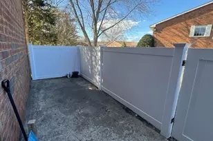 460 Old Town Rd, Port Jefferson Station, NY 11776 - Photo 11