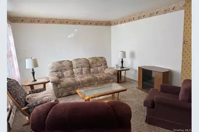 460 Old Town Road #25 A, Port Jefferson Station, NY 11776 - Photo 5