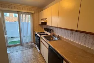 460 Old Town Rd, Port Jefferson Station, NY 11776 - Photo 9