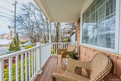 88 Evans Avenue, Albertson, NY 11507 - Photo 3