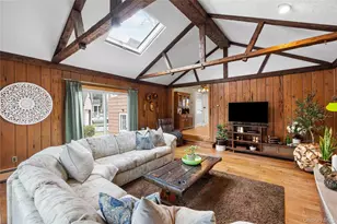 88 Evans Ave, Albertson, NY 11507 - Photo 19