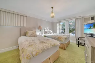 122-05 Metropolitan Ave, Kew Gardens, NY 11415 - Photo 15