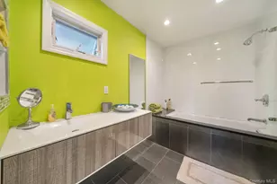 122-05 Metropolitan Ave, Kew Gardens, NY 11415 - Photo 7