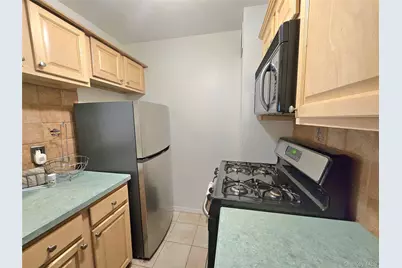 87-70 173 Street #4D, Jamaica, NY 11432 - Photo 7