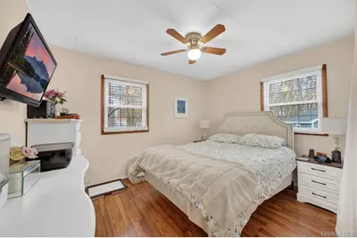 8 Van Wyck Drive, Poughkeepsie, NY 12601 - Photo 13