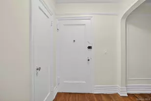 3 Franklin Ave, White Plains, NY 10601 - Photo 5