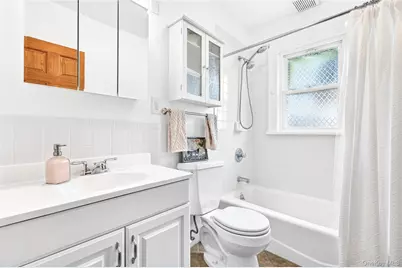 8 W Palisades Avenue, Nanuet, NY 10954 - Photo 23