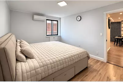 7252 Metropolitan Avenue #2C, Middle Village, NY 11379 - Photo 9