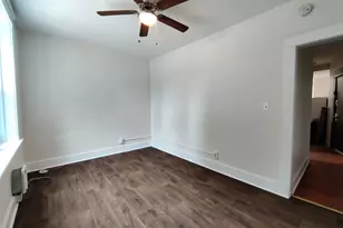 98 Montgomery St, Poughkeepsie, NY 12601 - Photo 5