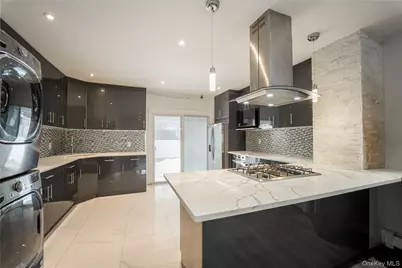 95-11 238th Street, Floral Park, NY 11001 - Photo 9