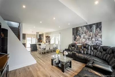 95-11 238th Street, Floral Park, NY 11001 - Photo 7