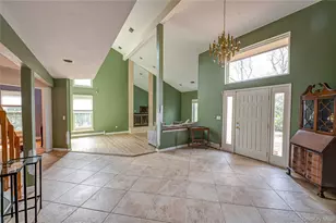 19 Tamara Ct, Melville, NY 11747 - Photo 3