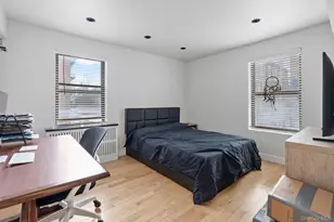 52-21 65th Pl, Maspeth, NY 11378 - Photo 21