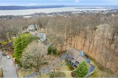121 Law Road, Briarcliff Manor, NY 10510 - Photo 45