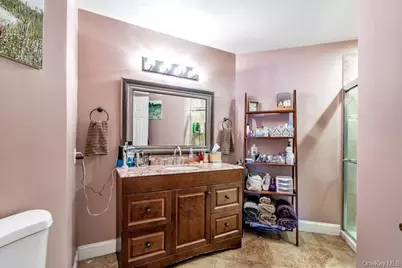 128 Cinnamon Court, Melville, NY 11747 - Photo 17